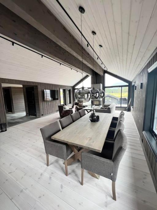 Ny Eksklusiv Hytte I Vradal Med Perfekt Beliggenhet- Alpin Og Ski Exterior photo